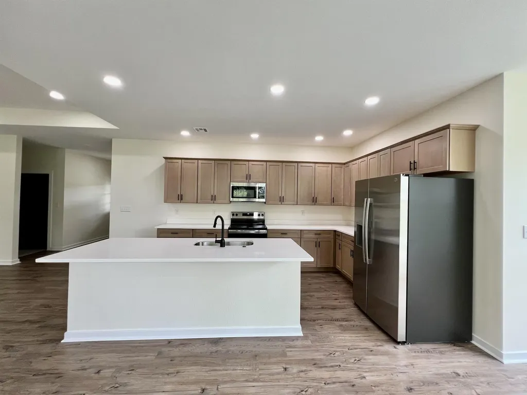208 Castle Pines Drive Arkansas City KS 67005