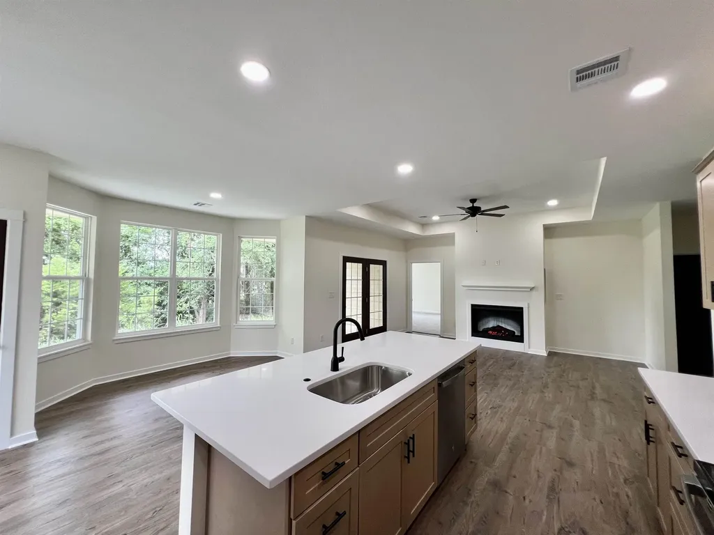 208 Castle Pines Drive Arkansas City KS 67005