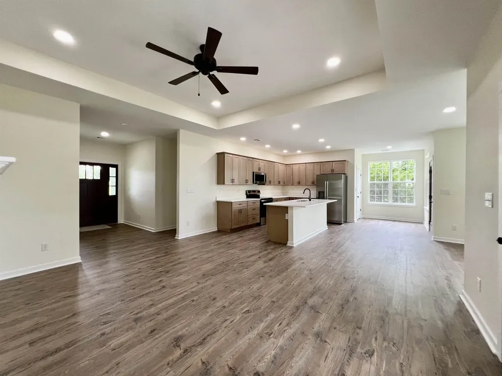 208 Castle Pines Drive Arkansas City KS 67005