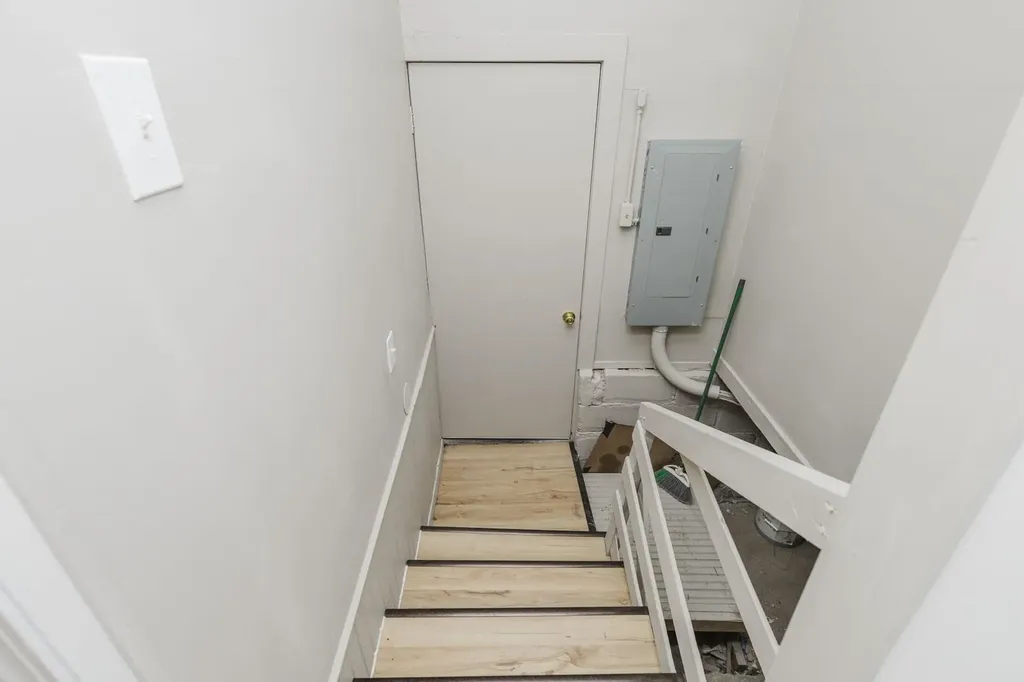 1646 S Ellis Wichita KS 67211