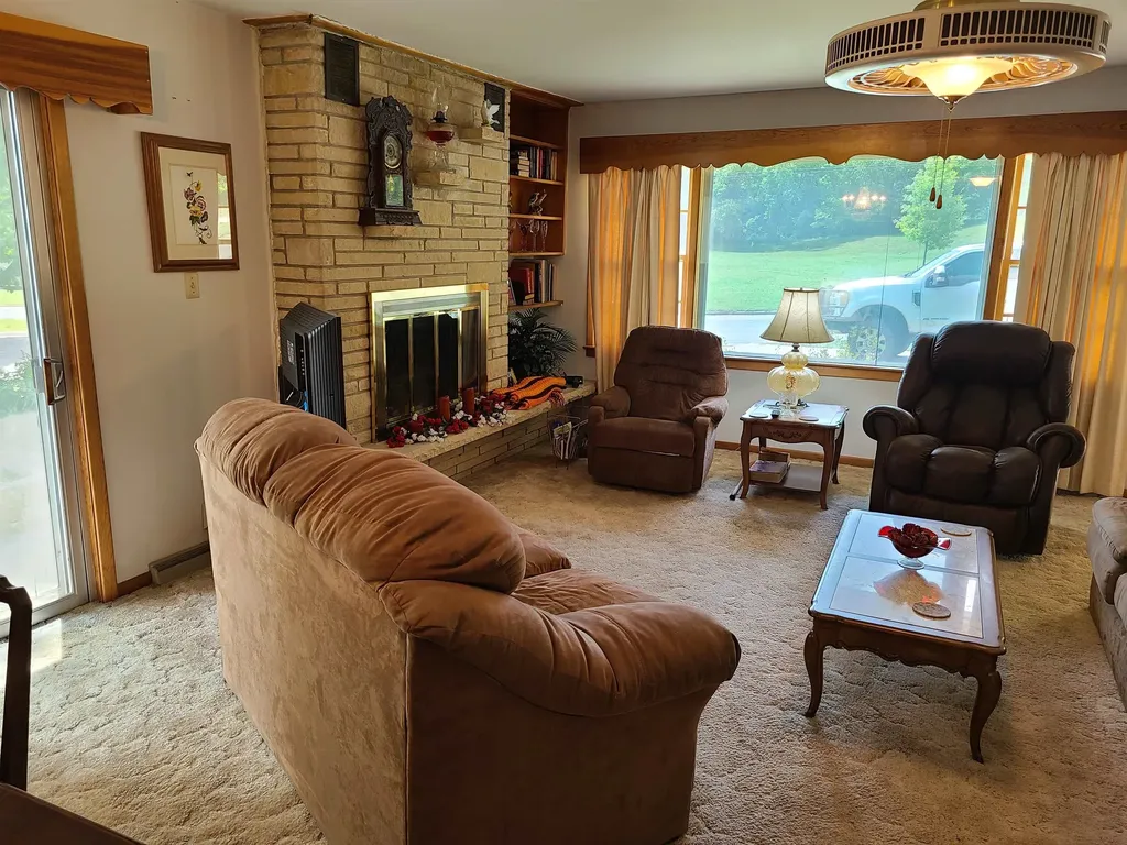 1720 Simpson Winfield KS 67156