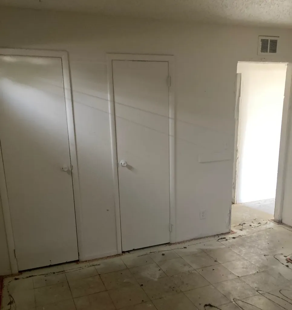 1608 E Delmar Wichita KS 67216