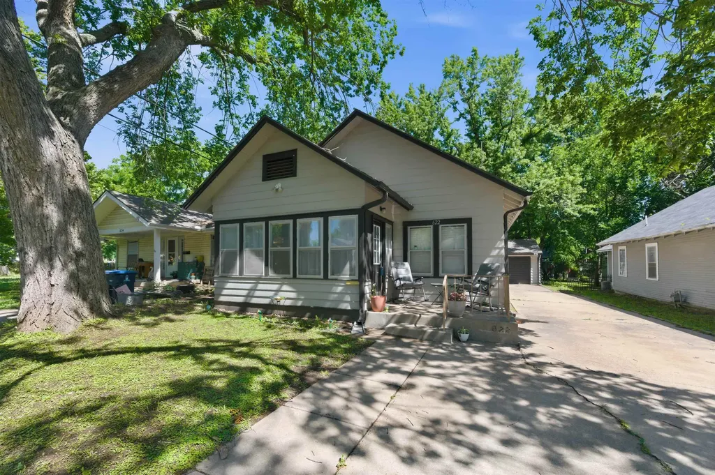 622 W Carr Avenue El Dorado KS 67042