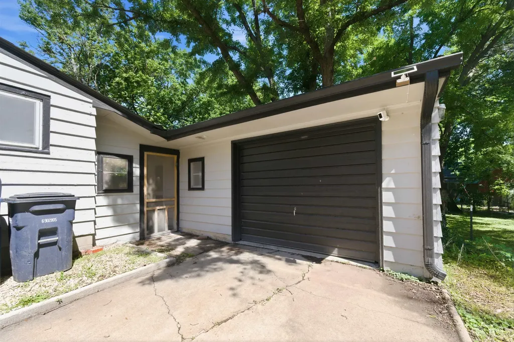 622 W Carr Avenue El Dorado KS 67042