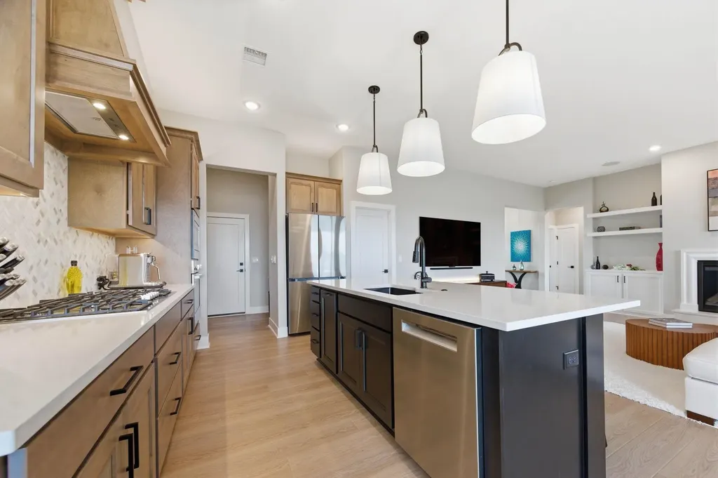 5926 E Forbes Court Bel Aire KS 67220