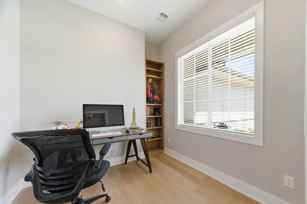 5926 E Forbes Court Bel Aire KS 67220
