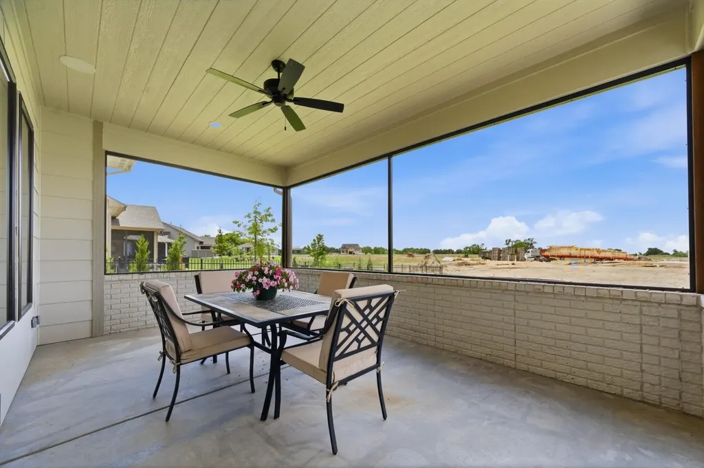 5926 E Forbes Court Bel Aire KS 67220