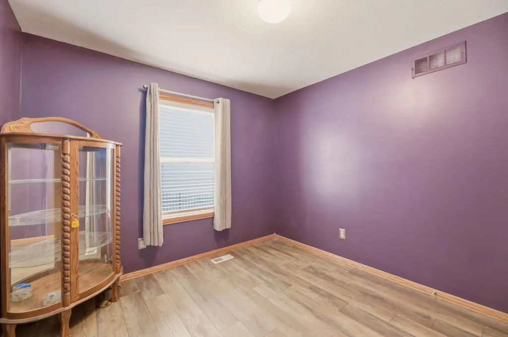 544 E 6th Avenue Cheney KS 67025