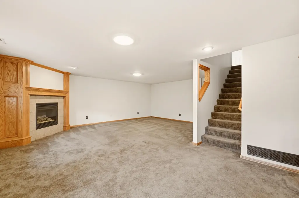 544 E 6th Avenue Cheney KS 67025