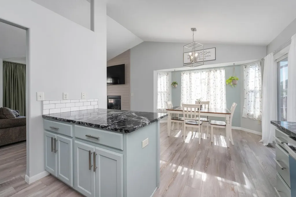 3227 S Blue Lake Court Wichita KS 67215