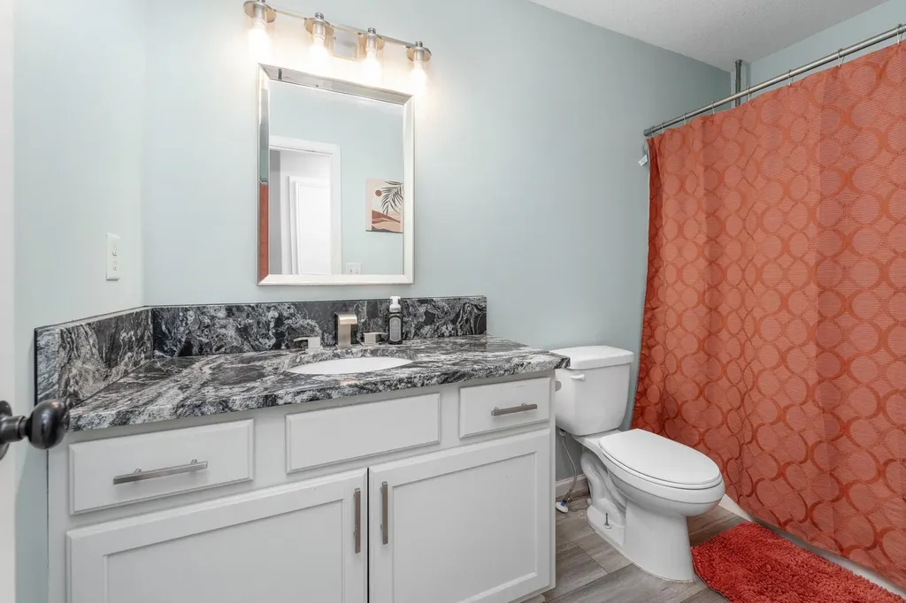 3227 S Blue Lake Court Wichita KS 67215