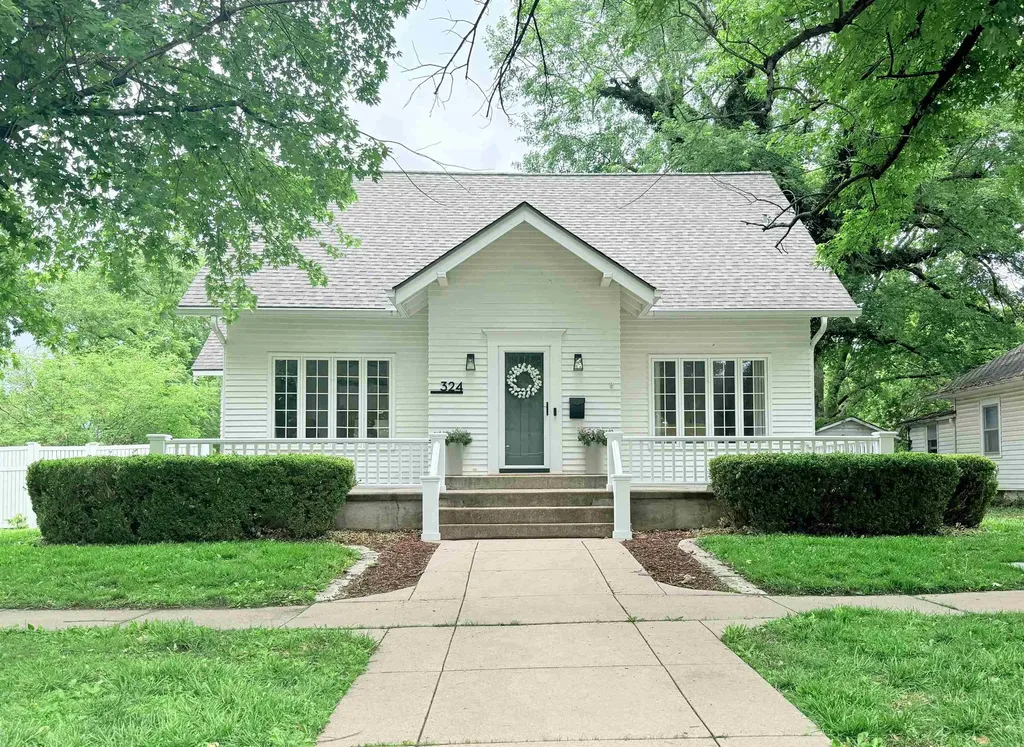324 Locust Marion KS 66861