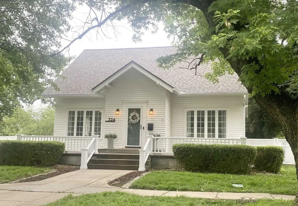 324 Locust Marion KS 66861