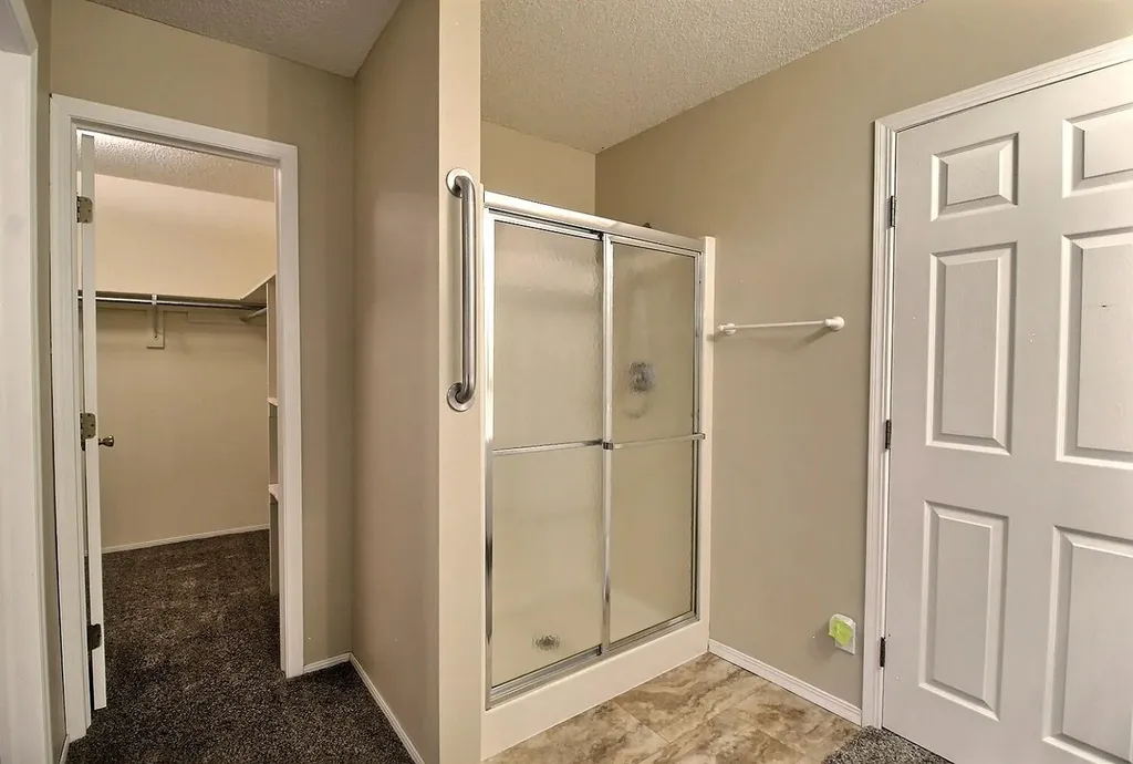 1218 N Wild Turkey Drive Derby KS 67037