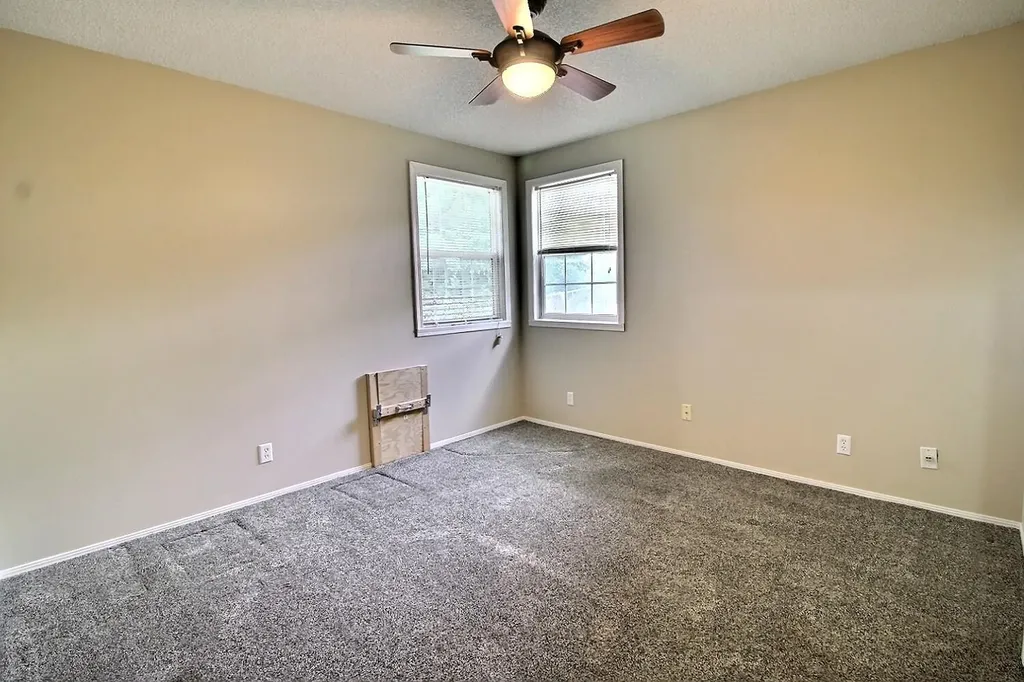 1218 N Wild Turkey Drive Derby KS 67037