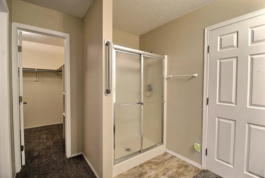 1218 N Wild Turkey Drive Derby KS 67037