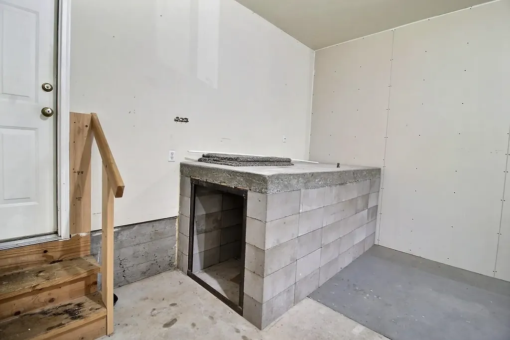 1218 N Wild Turkey Drive Derby KS 67037