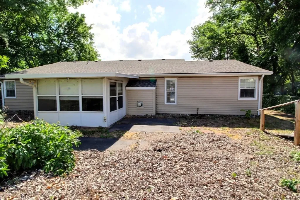 1218 N Wild Turkey Drive Derby KS 67037