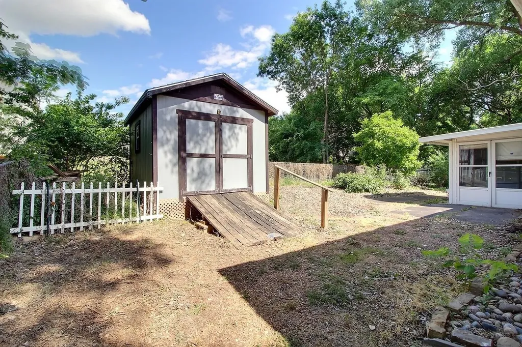 1218 N Wild Turkey Drive Derby KS 67037