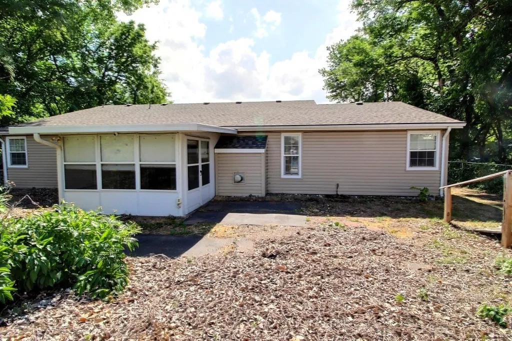 1218 N Wild Turkey Drive Derby KS 67037