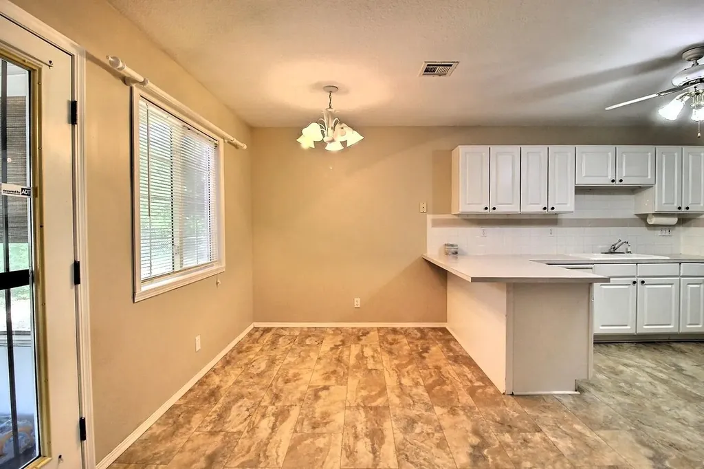 1218 N Wild Turkey Drive Derby KS 67037