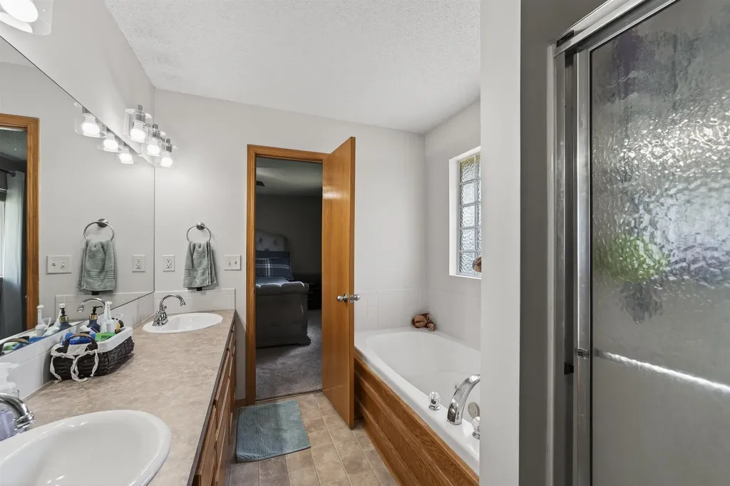 12030 W Grant Court Wichita KS 67235