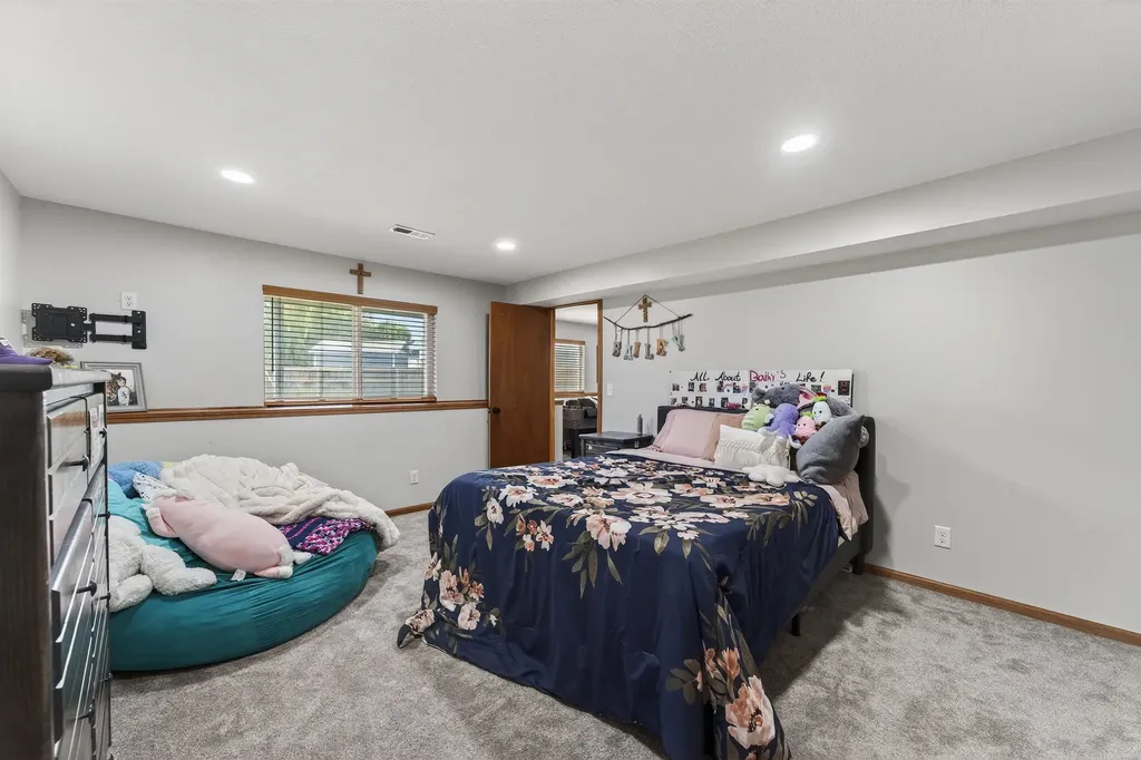 12030 W Grant Court Wichita KS 67235