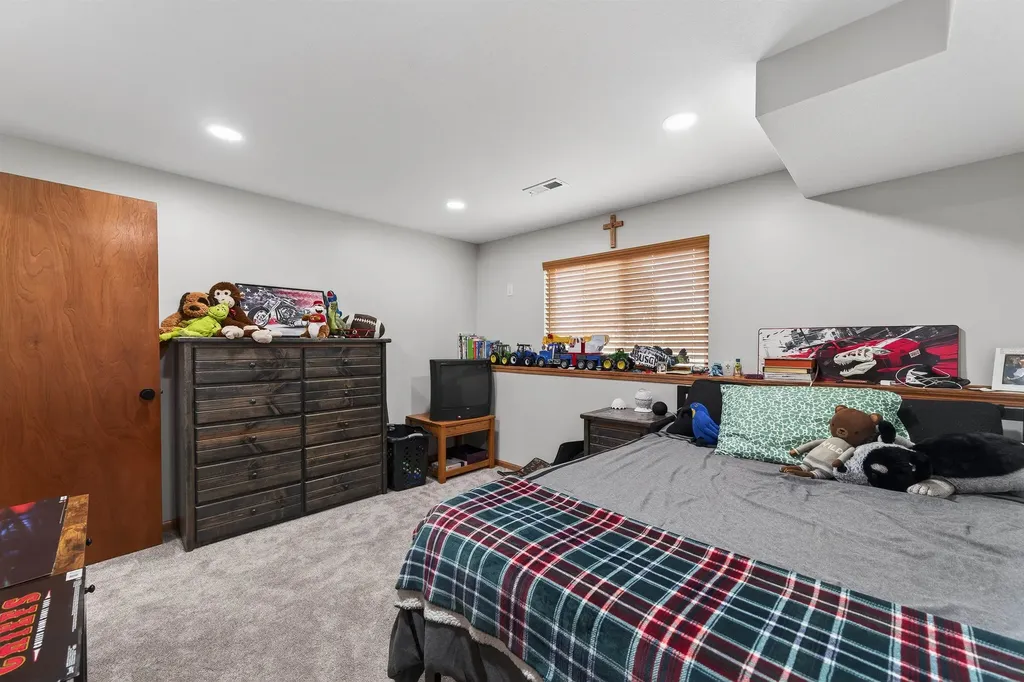 12030 W Grant Court Wichita KS 67235