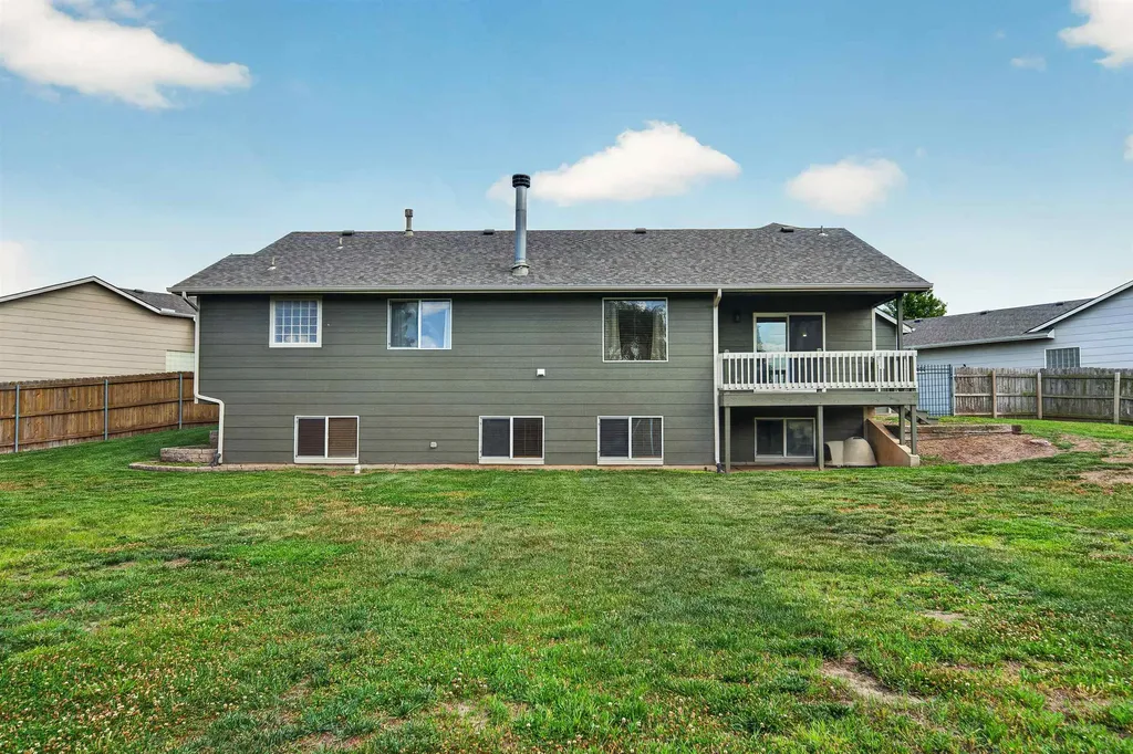 12030 W Grant Court Wichita KS 67235