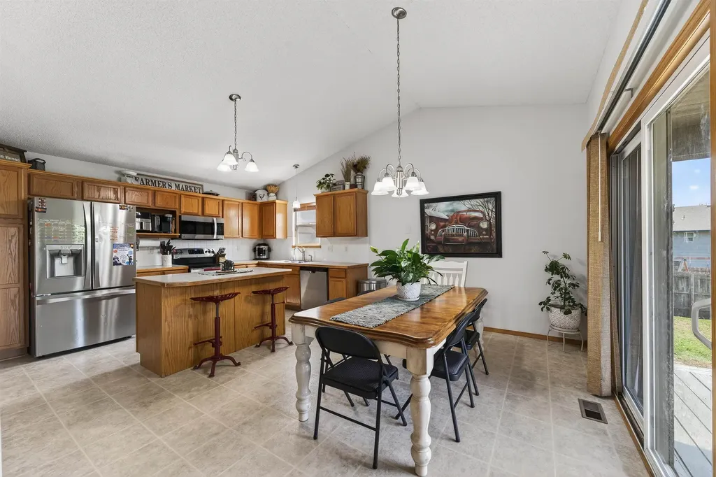 12030 W Grant Court Wichita KS 67235