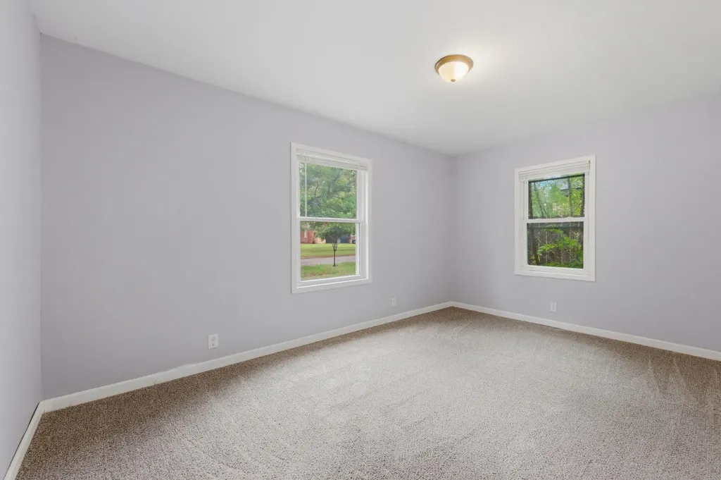 2307 E Shadybrook Lane Wichita KS 67214