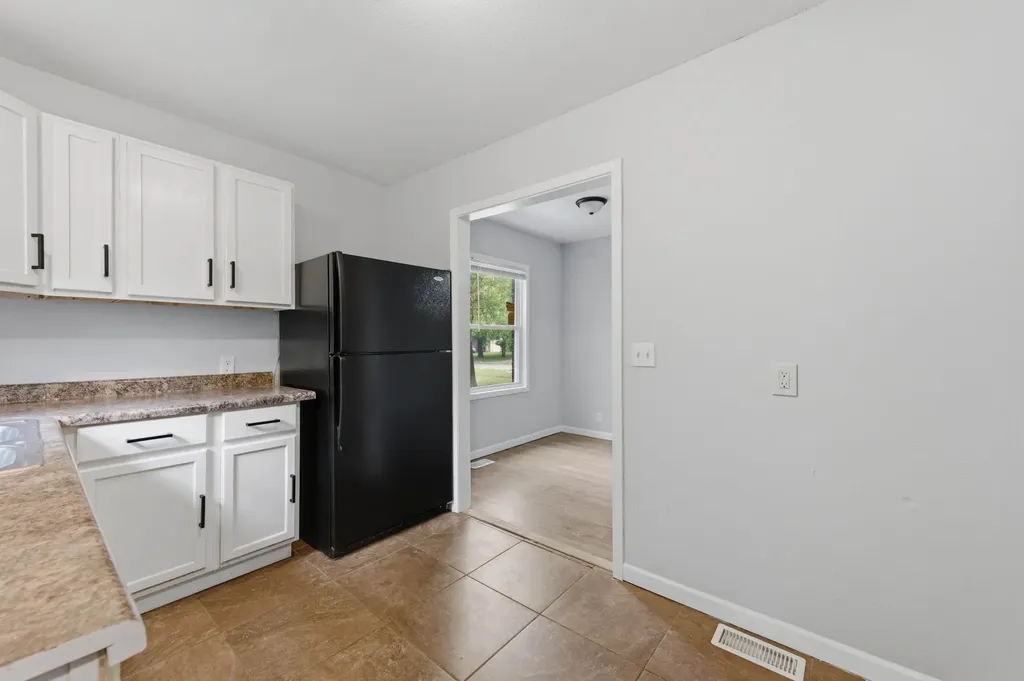 2307 E Shadybrook Lane Wichita KS 67214