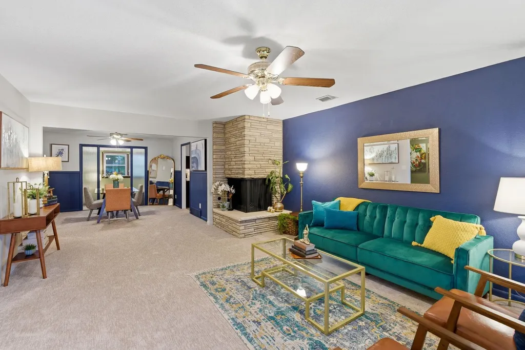 1149 N Old Manor Wichita KS 67208