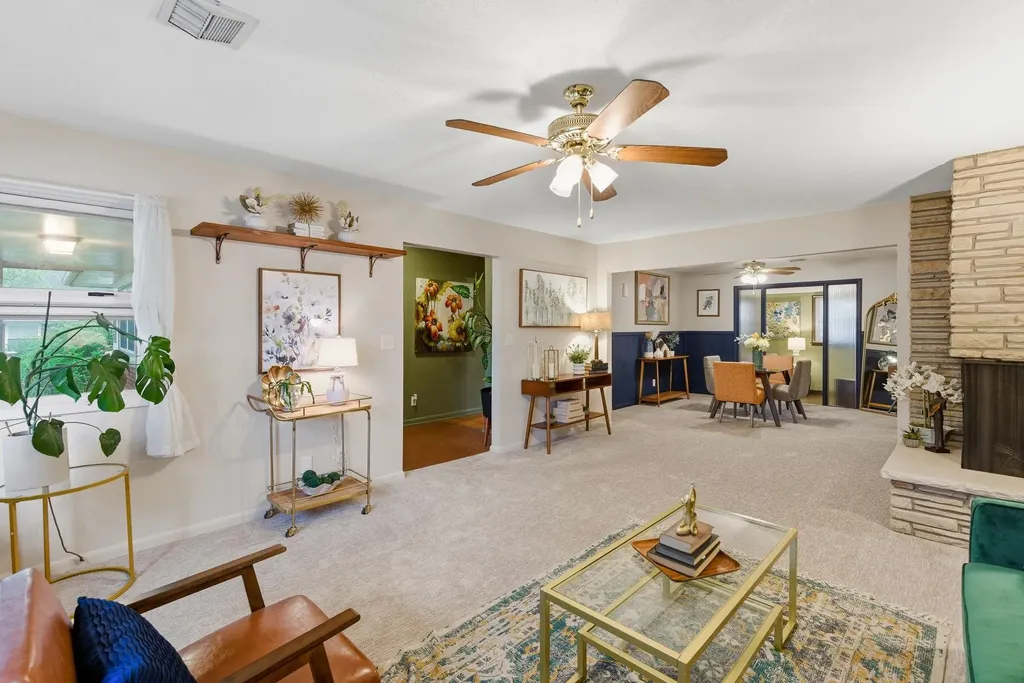 1149 N Old Manor Wichita KS 67208