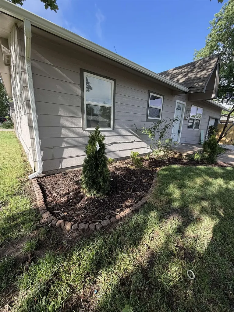 2601 W 30th Wichita KS 67217