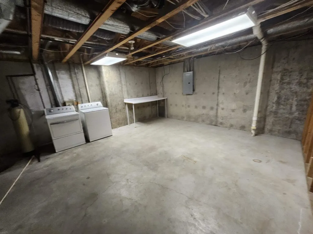 2211 S Glenhurst Court Andover KS 67002