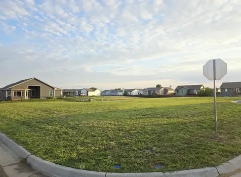LOT 46 BLOCK 1 Chisholm Ridge Add Clearwater KS 67206