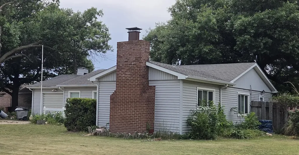402 N Circle Drive Wellington KS 67152