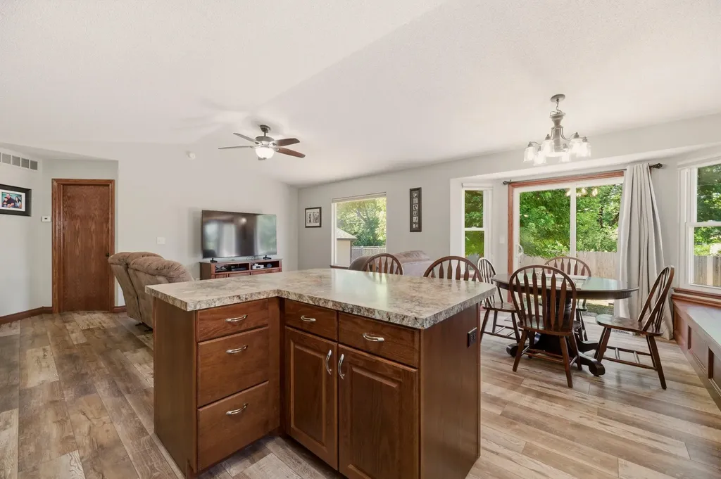 913 W 50th Street S Wichita KS 67217