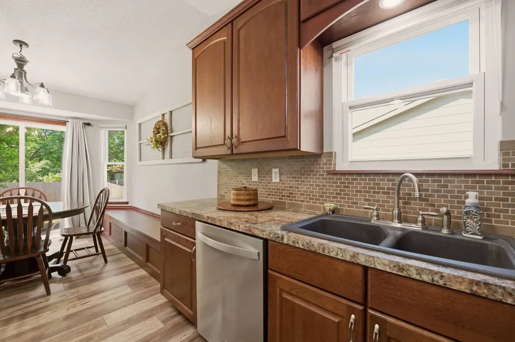 913 W 50th Street S Wichita KS 67217