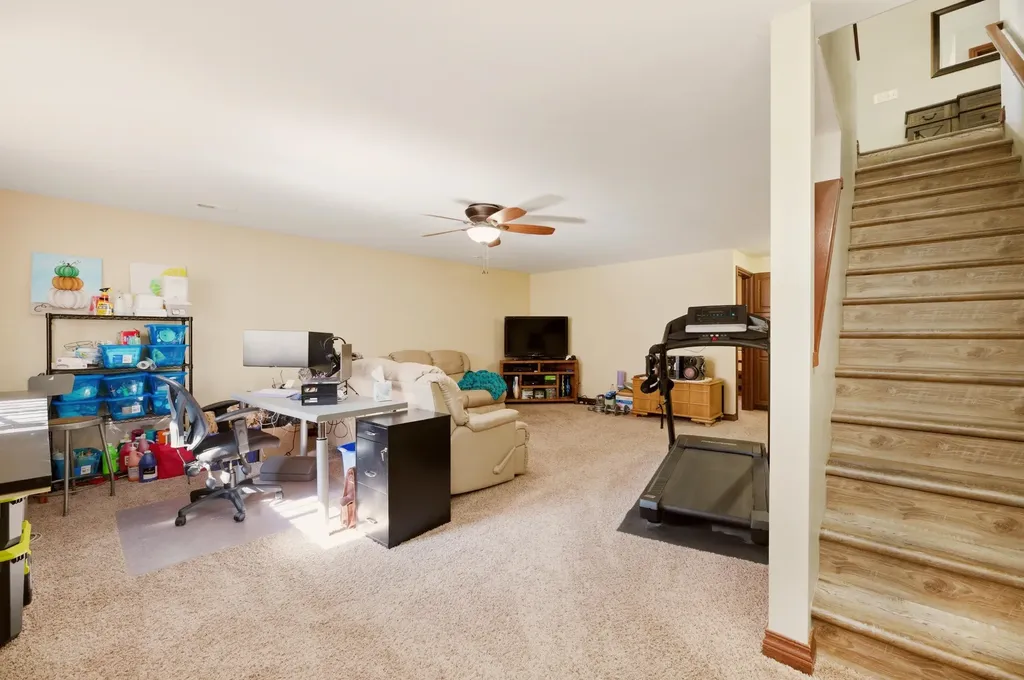 913 W 50th Street S Wichita KS 67217