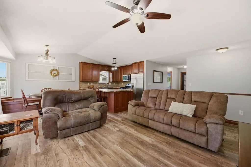 913 W 50th Street S Wichita KS 67217