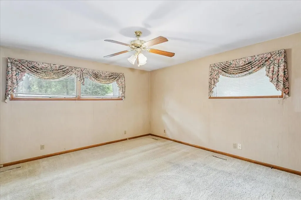 346 N Fairway Avenue Wichita KS 67212