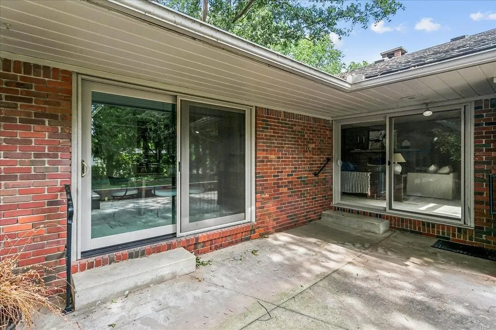 346 N Fairway Avenue Wichita KS 67212