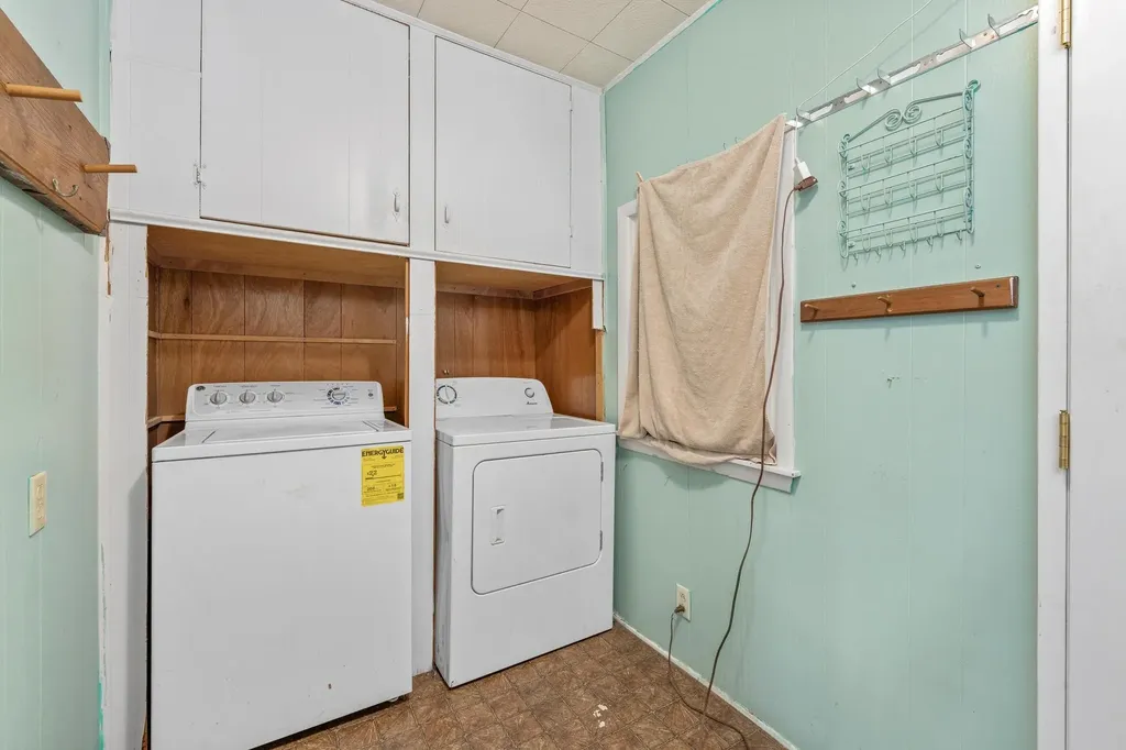 311 W 9th Winfield KS 67156