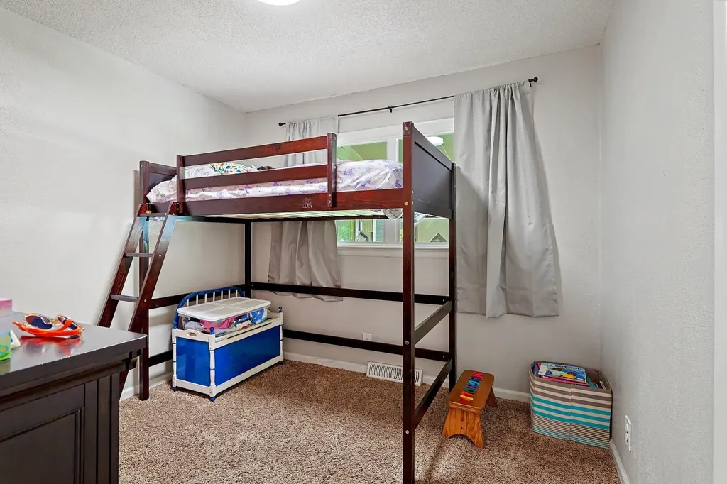 1300 E Cloverdale Drive Park City KS 67219