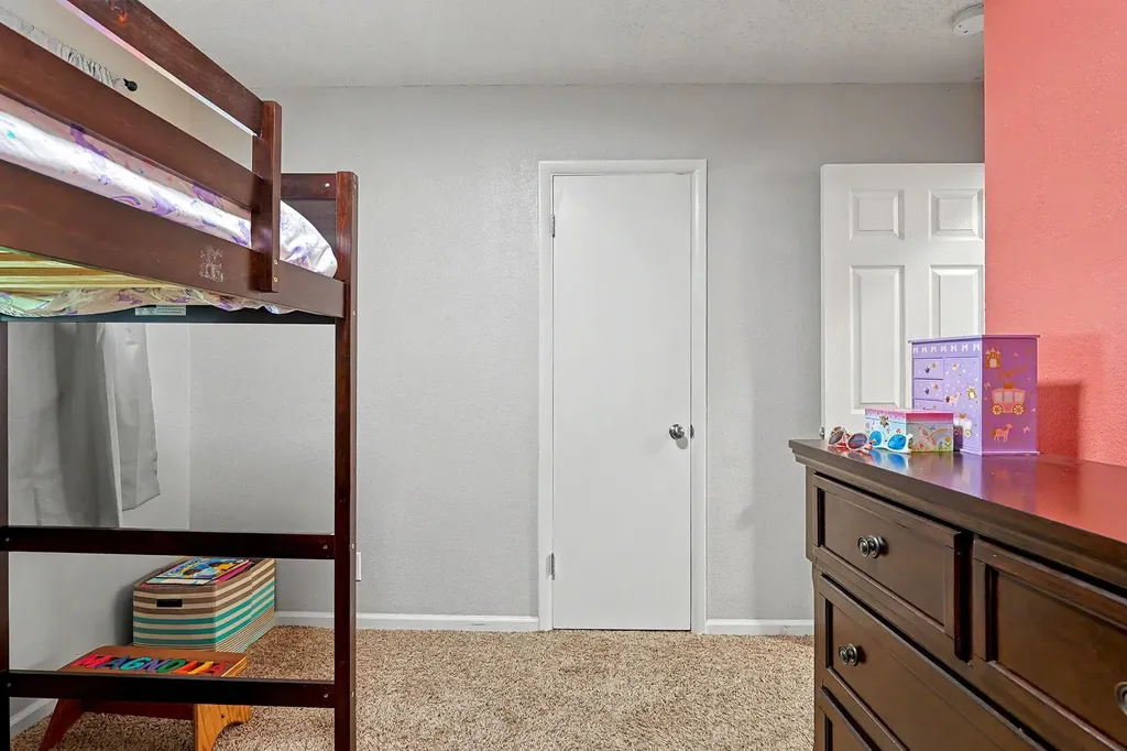1300 E Cloverdale Drive Park City KS 67219