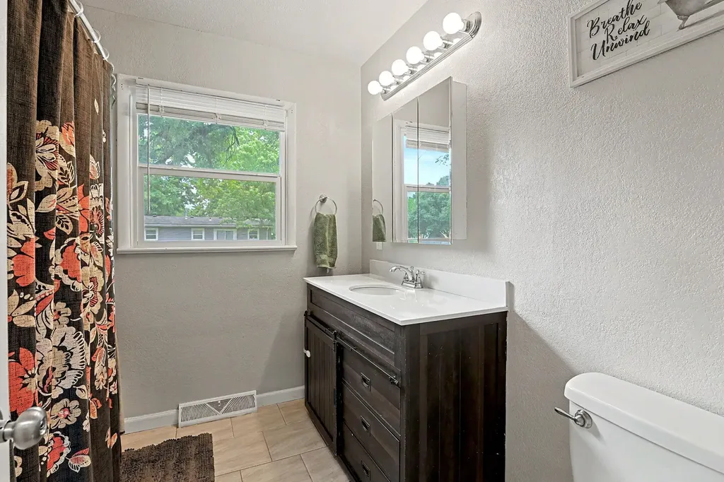 1300 E Cloverdale Drive Park City KS 67219