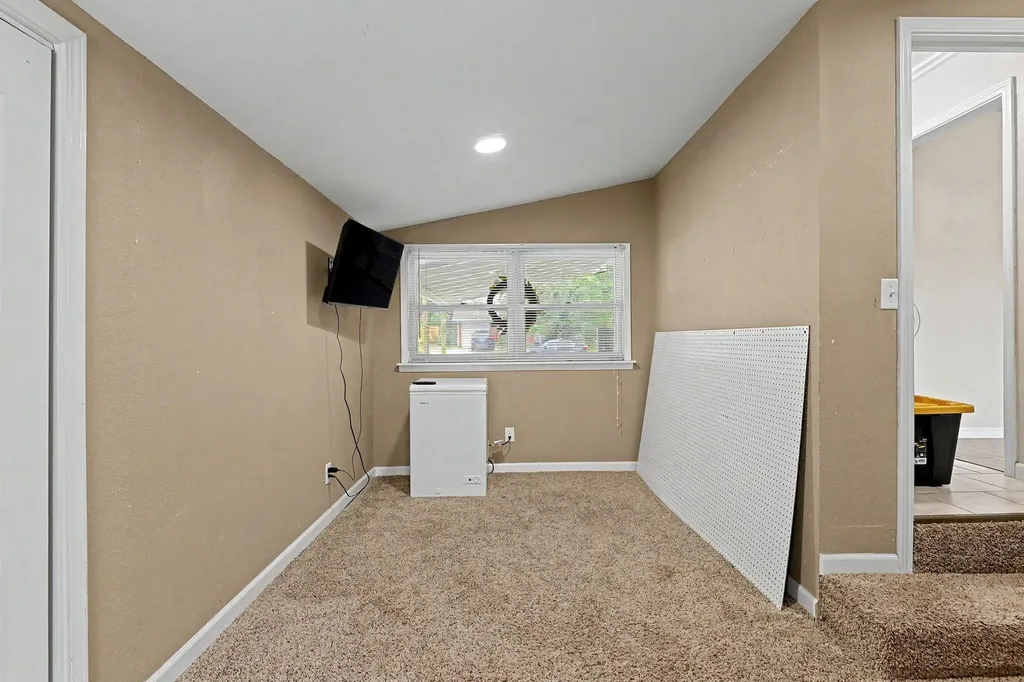 1300 E Cloverdale Drive Park City KS 67219