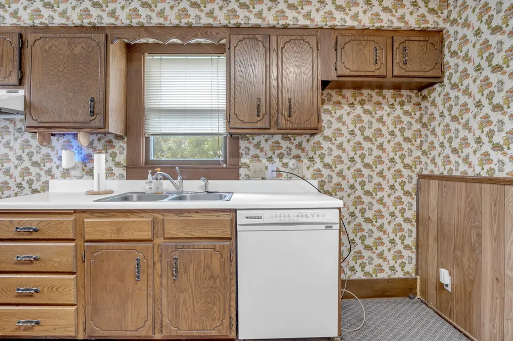 301 Old Main Newton KS 67114